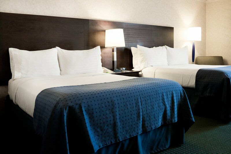 Holiday Inn La Mirada Buena Park By Ihg Экстерьер фото